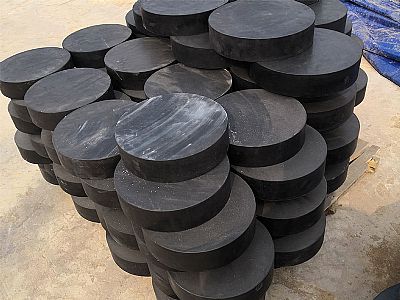 金阳县板式橡胶支座由若干层橡胶片与薄钢板经加压硫化